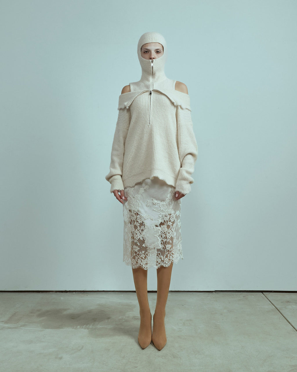 WHITE SILK & LACE SKIRT