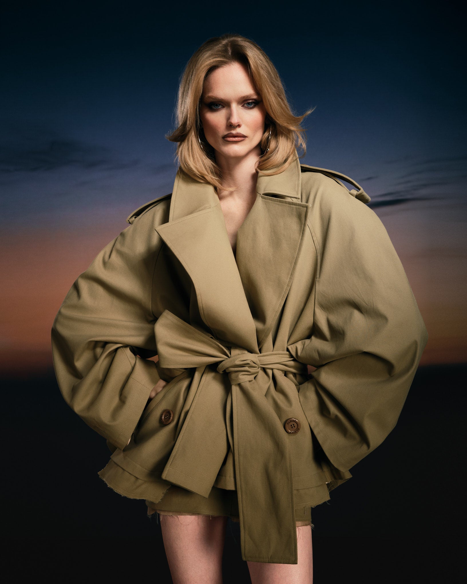 LIGHT TAUPE TRENCH