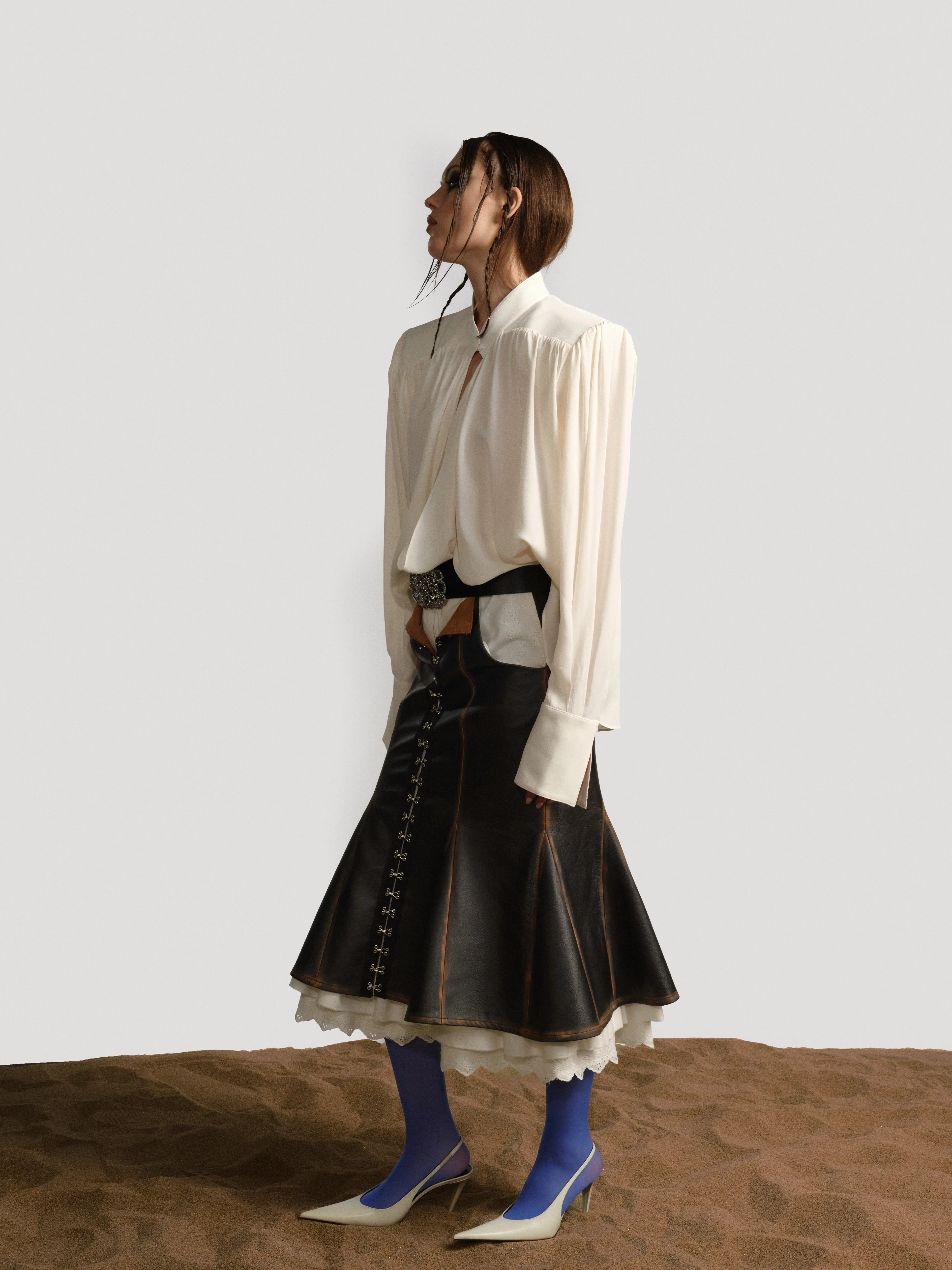 HIT THE TRAIL WHITE SHIRT
